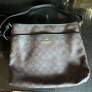 Like new coach cross body